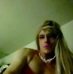 Meet your Posher, Stacey